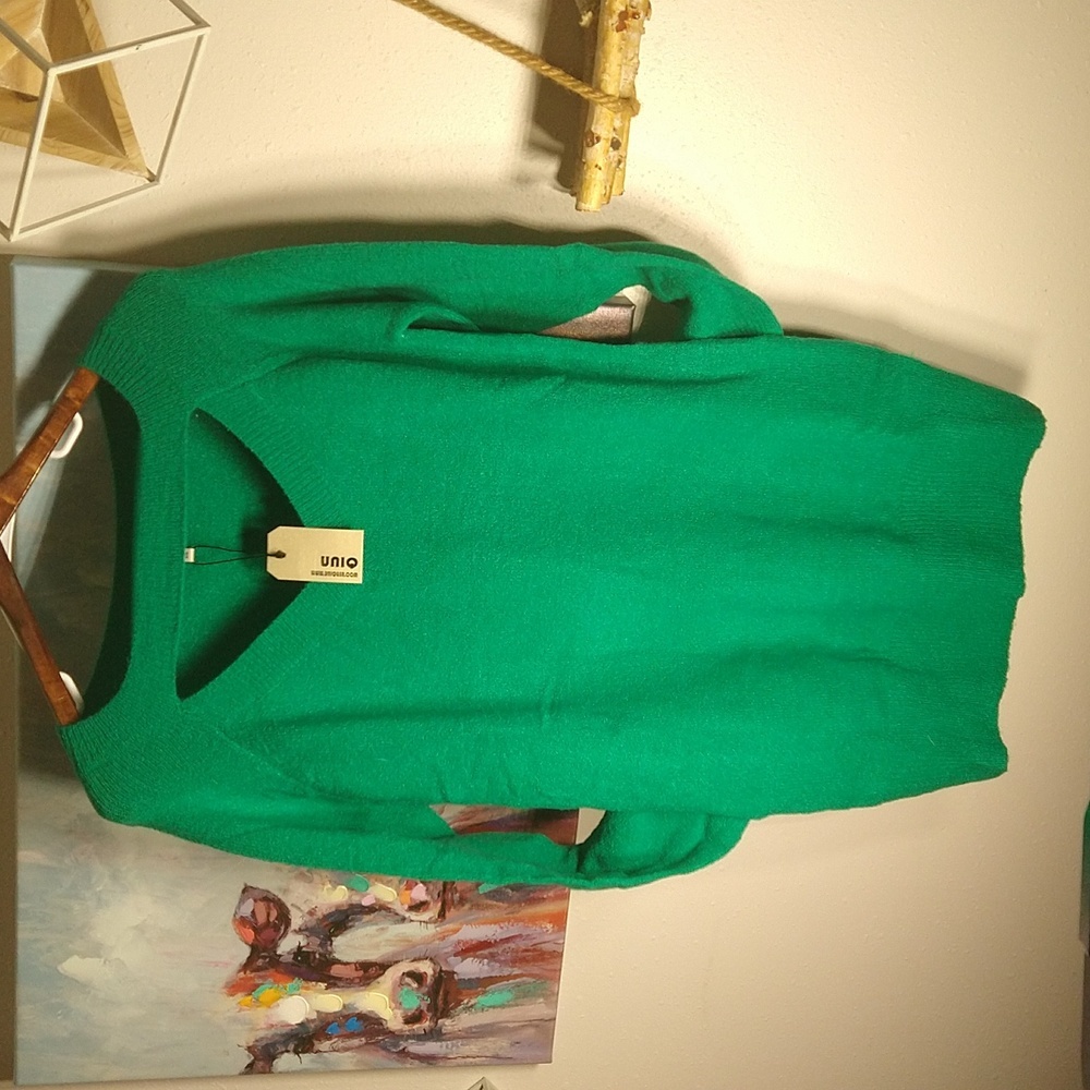 UNIQ sweater dress green very oversized 31" from top to bottom